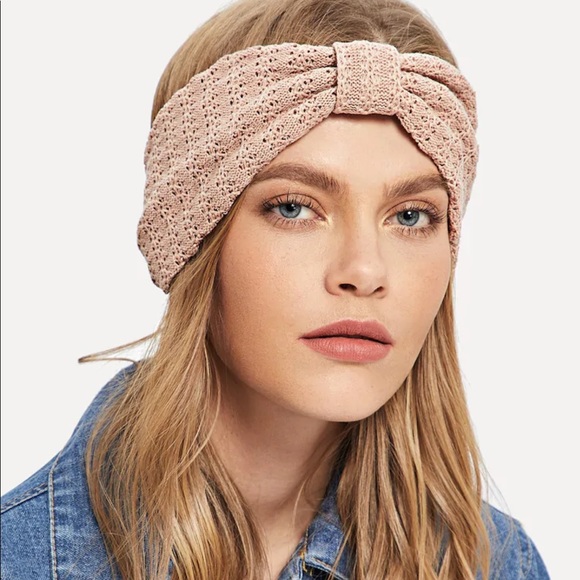 Lulus Accessories - Pale Pink Knot Head Band